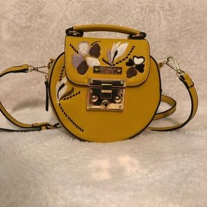 Nikky Round Crossbody Bag